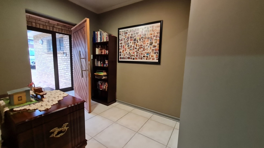 4 Bedroom Property for Sale in Dana Bay Western Cape